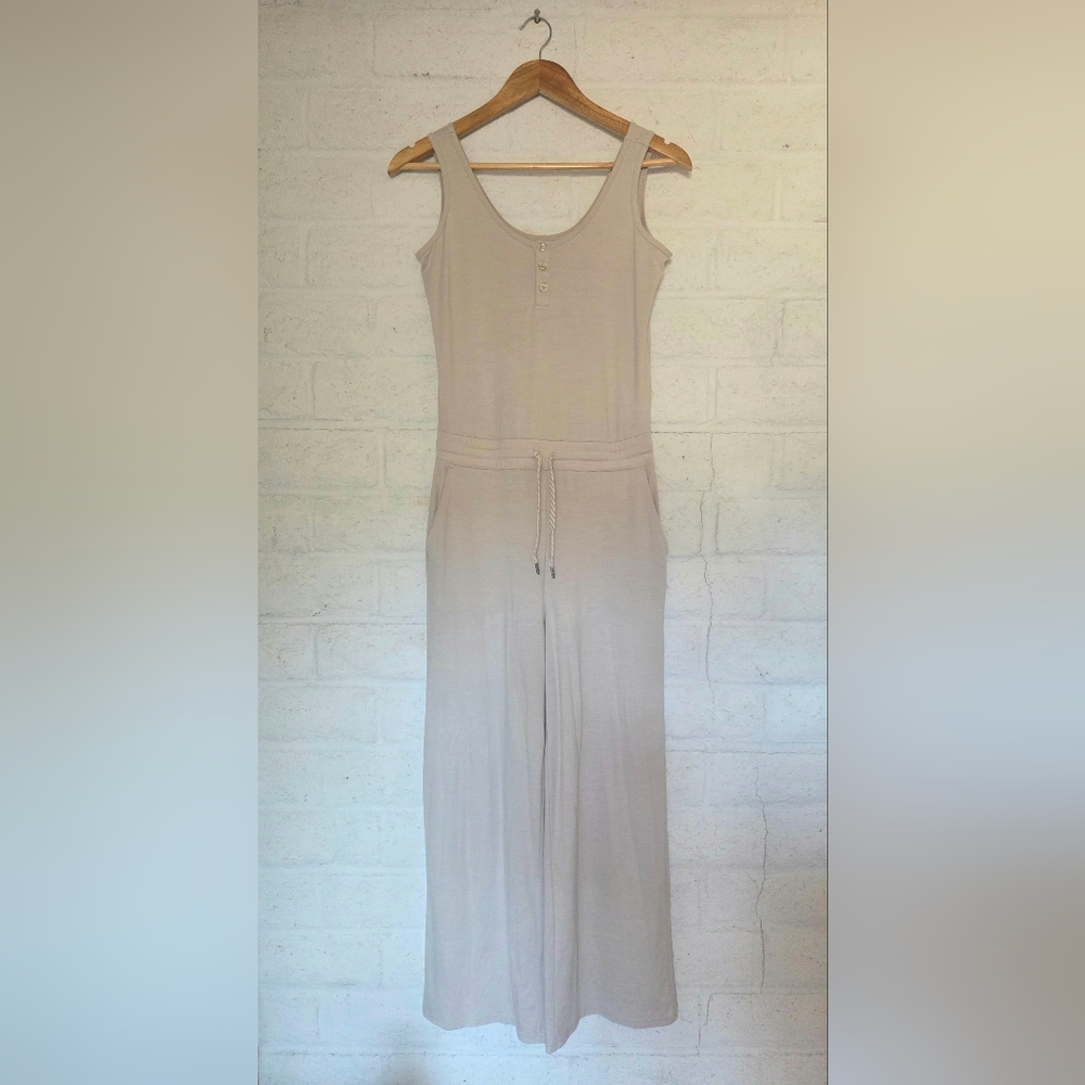 Vuori Biege Jumpsuit